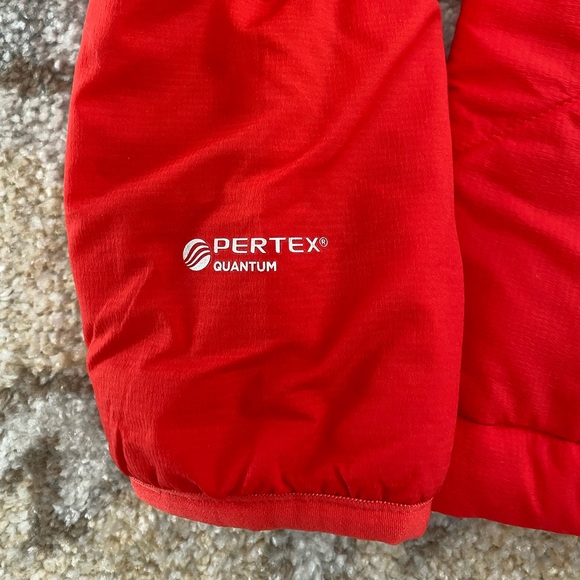 Eddie Bauer First Ascent Insulated Jacket with hood - Picture 6 of 10